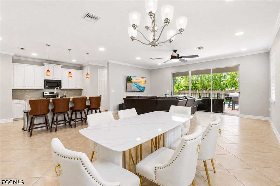DiningArea