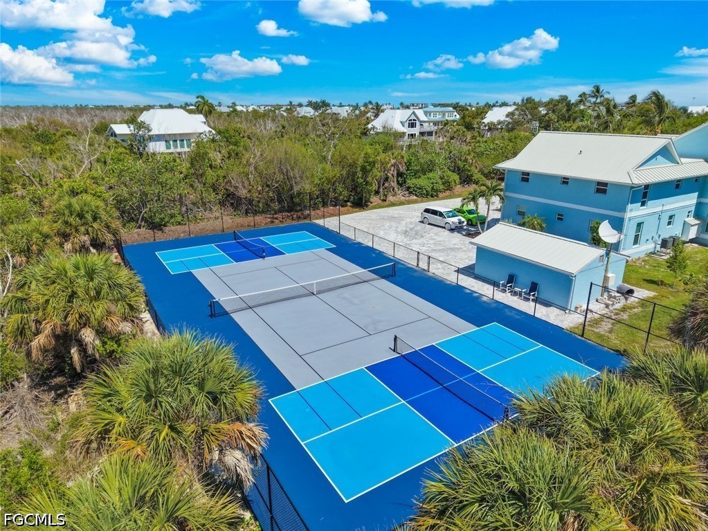 TennisCourt