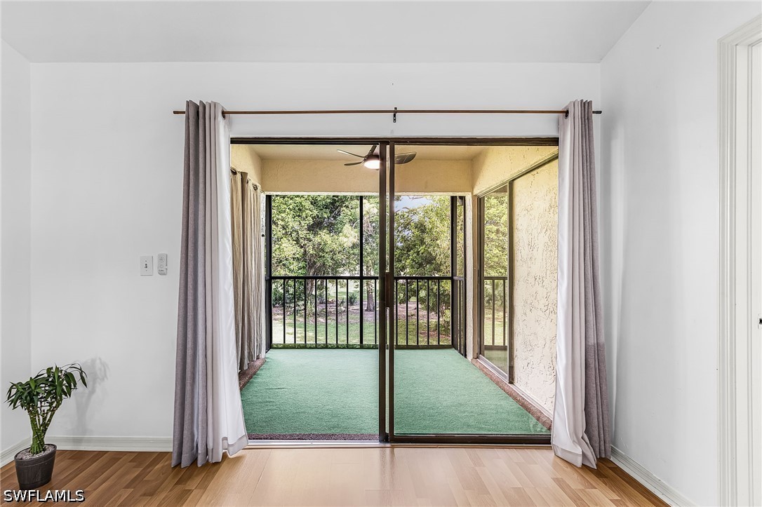 5857 Rattlesnake Hamm Unit 204, Naples, FL 34113