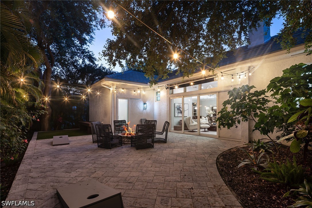 2036 Laguna, Naples, FL 34109