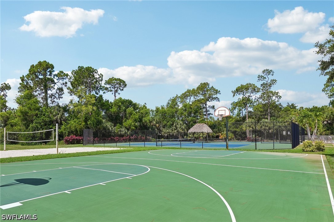 349 Dover Unit 203, Naples, FL 34104