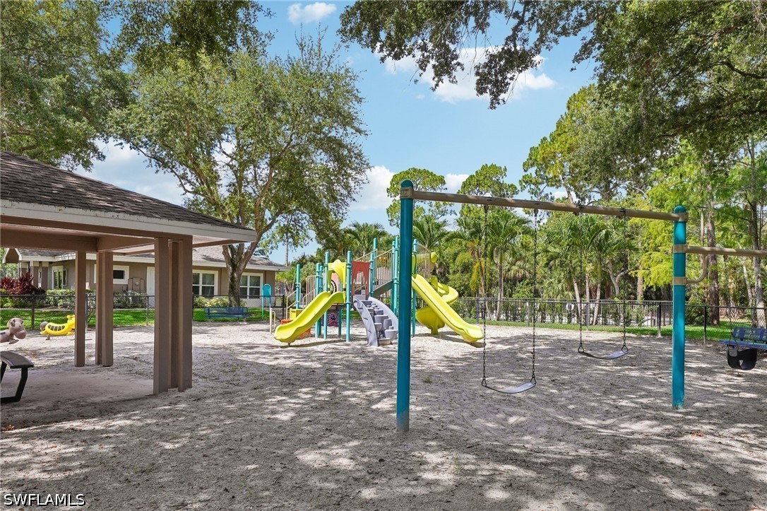 349 Dover Unit 203, Naples, FL 34104