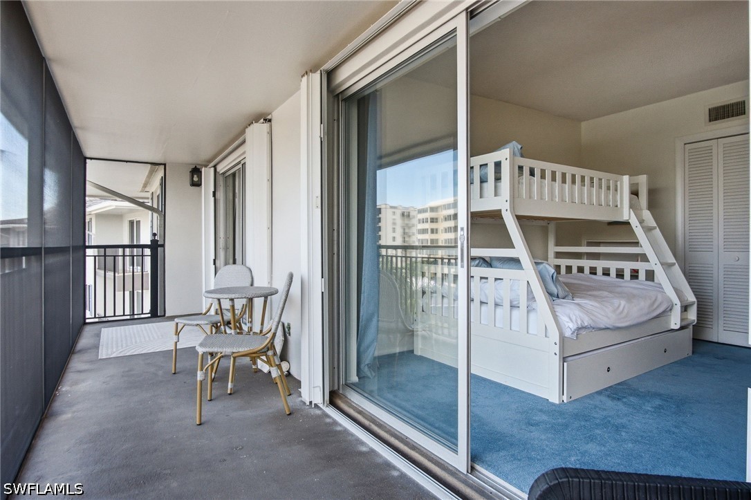 3400 Gulf Shore Unit L8, Naples, FL 34103