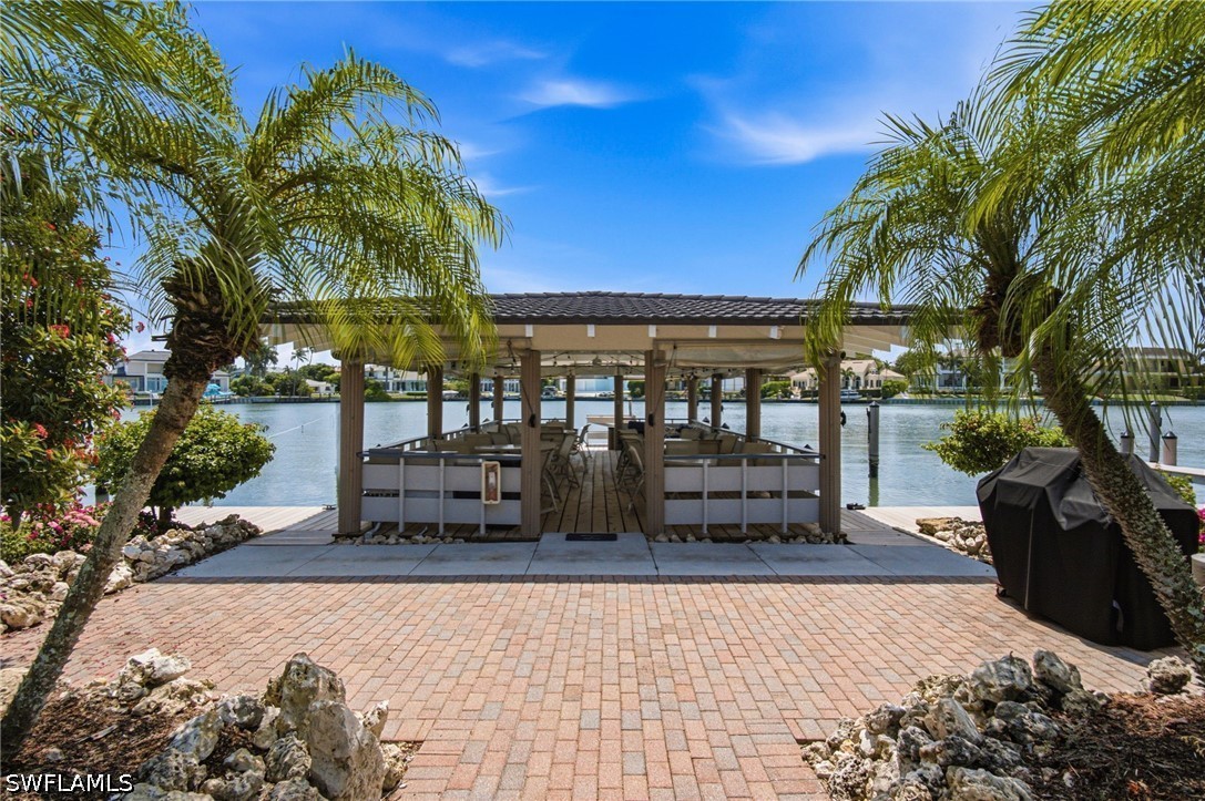 3400 Gulf Shore Unit L8, Naples, FL 34103