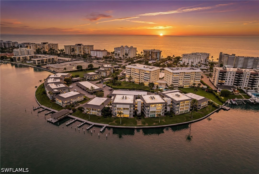 3400 Gulf Shore Unit L8, Naples, FL 34103