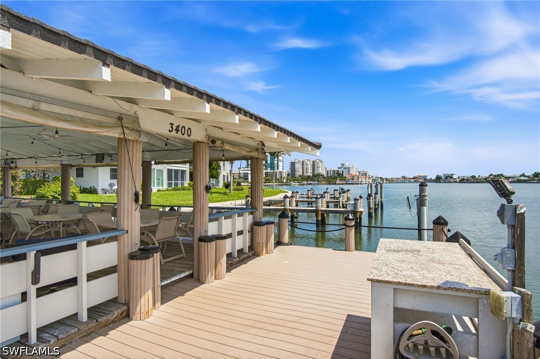 3400 Gulf Shore Unit L8, Naples, FL 34103