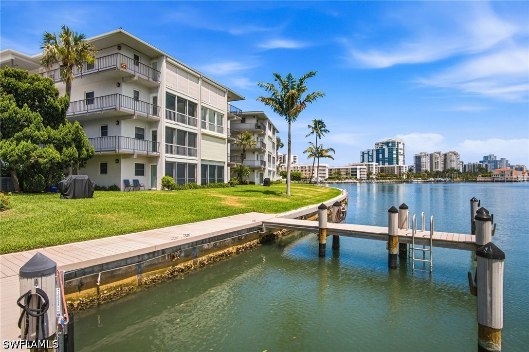 3400 Gulf Shore Unit L8, Naples, FL 34103