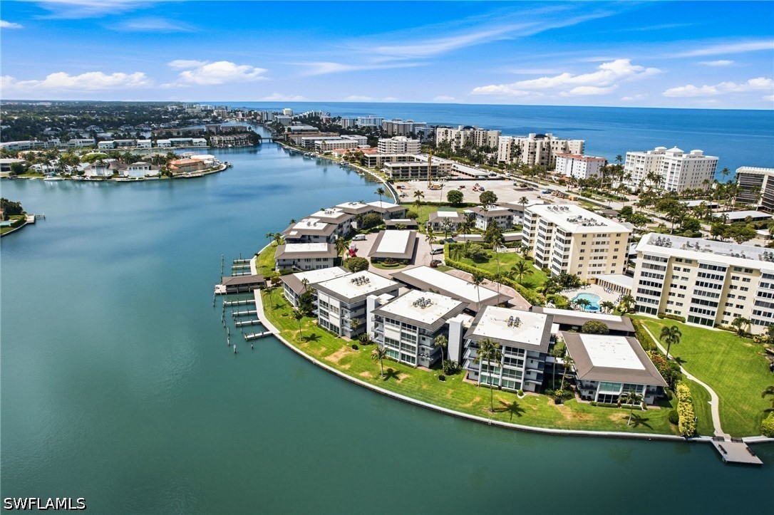 3400 Gulf Shore Unit L8, Naples, FL 34103