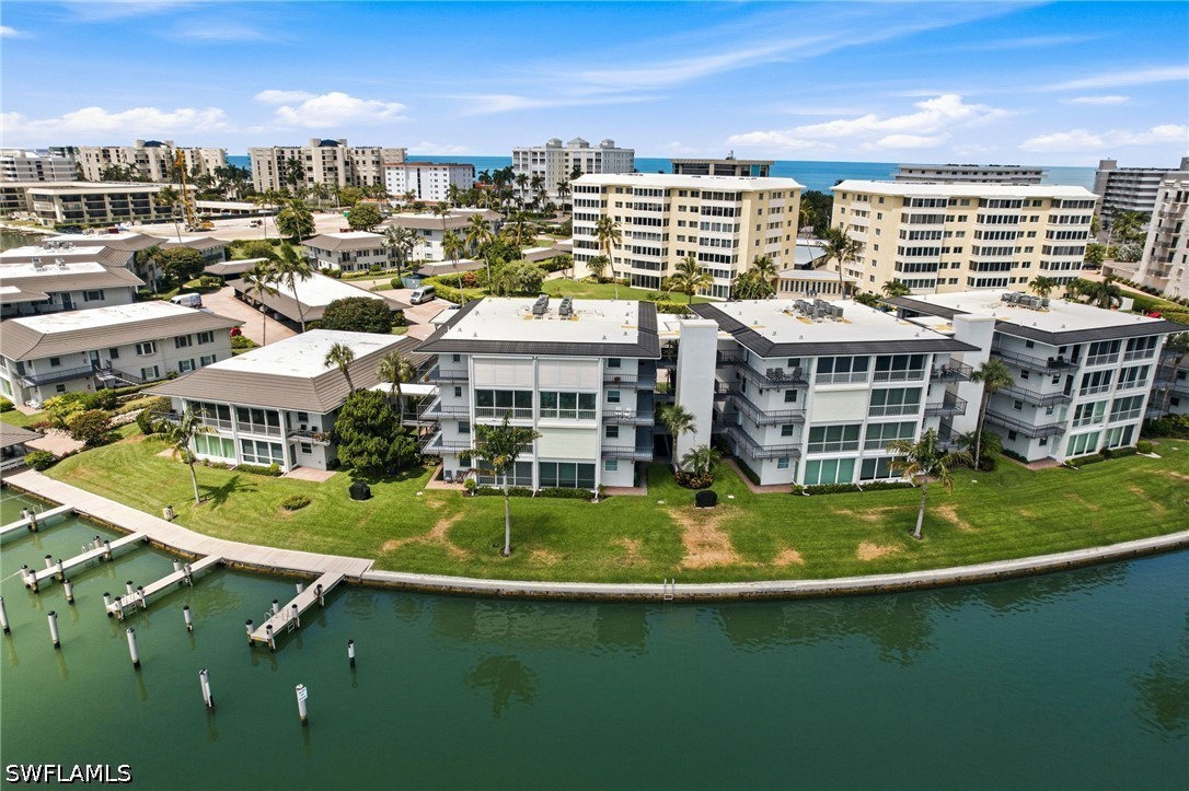3400 Gulf Shore Unit L8, Naples, FL 34103