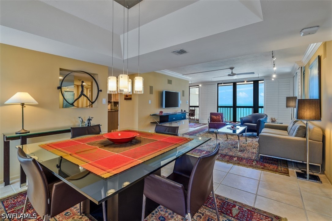 DiningArea