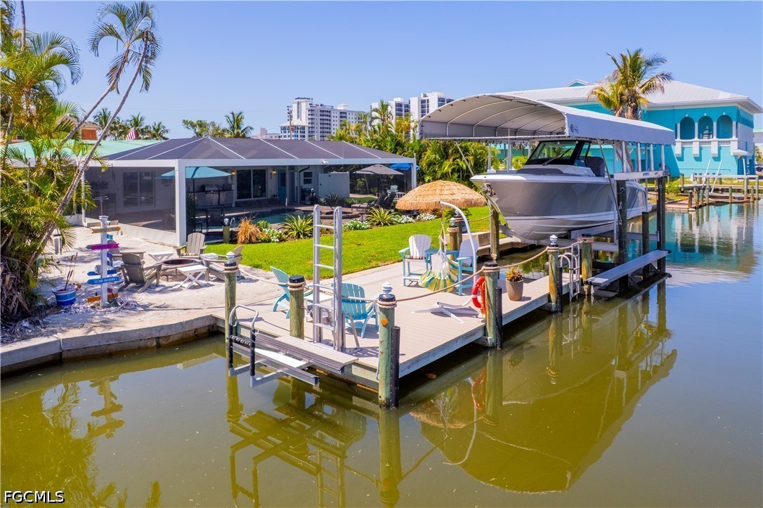 Dock