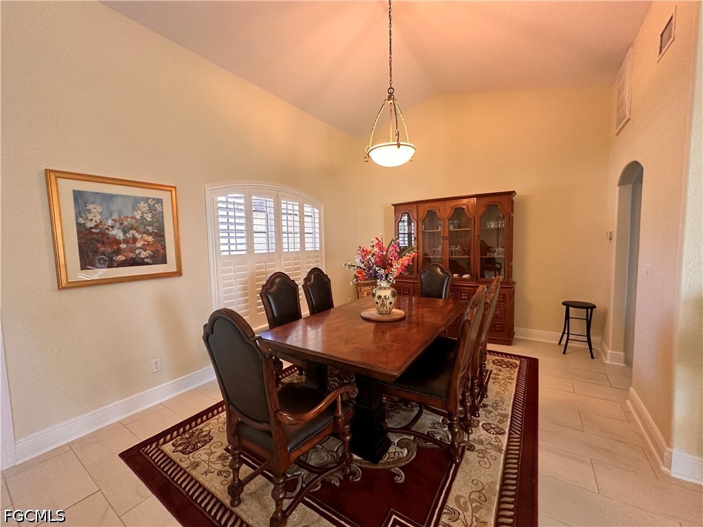 DiningArea