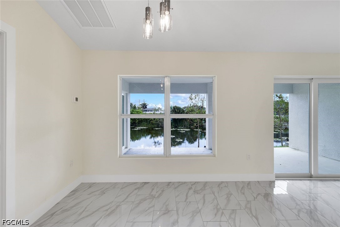 2622 1st, Cape Coral, FL 33909