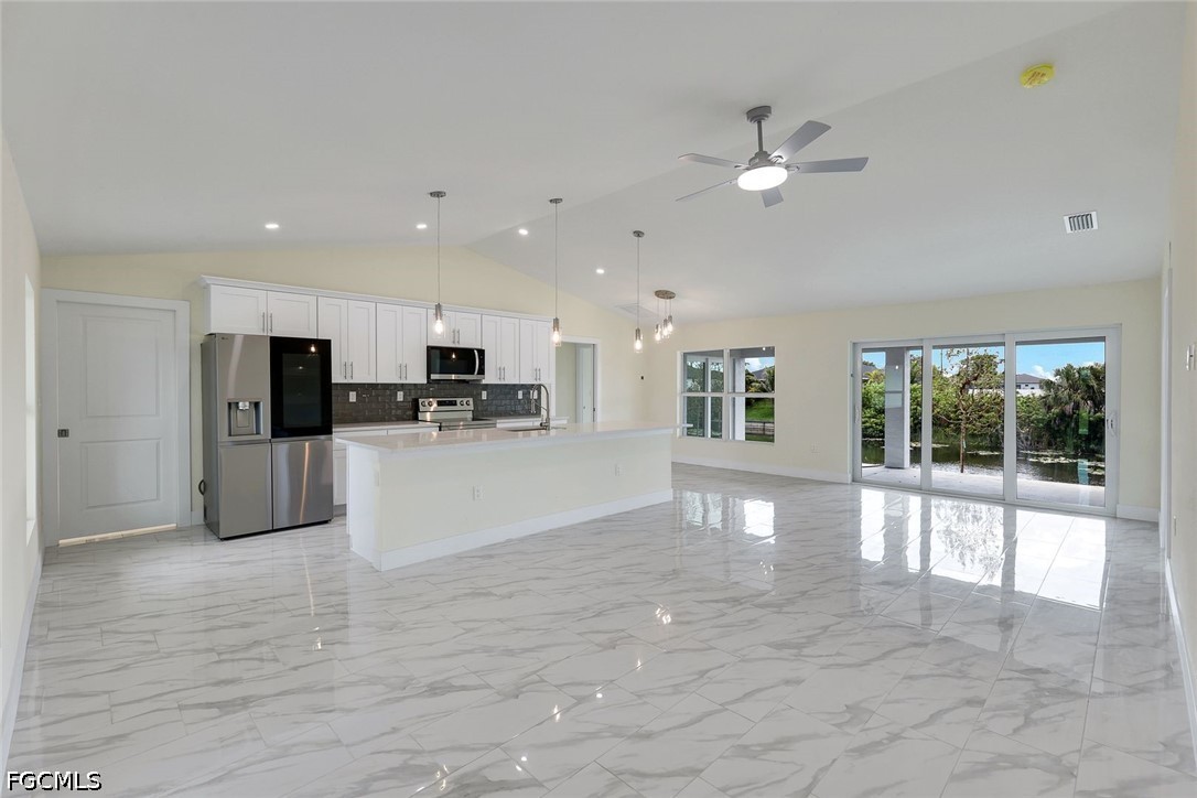 2622 1st, Cape Coral, FL 33909