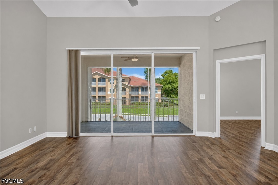 8521 Oakshade Unit 422, Fort Myers, FL 33919