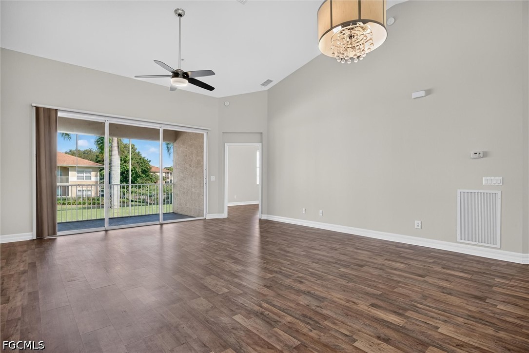 8521 Oakshade Unit 422, Fort Myers, FL 33919