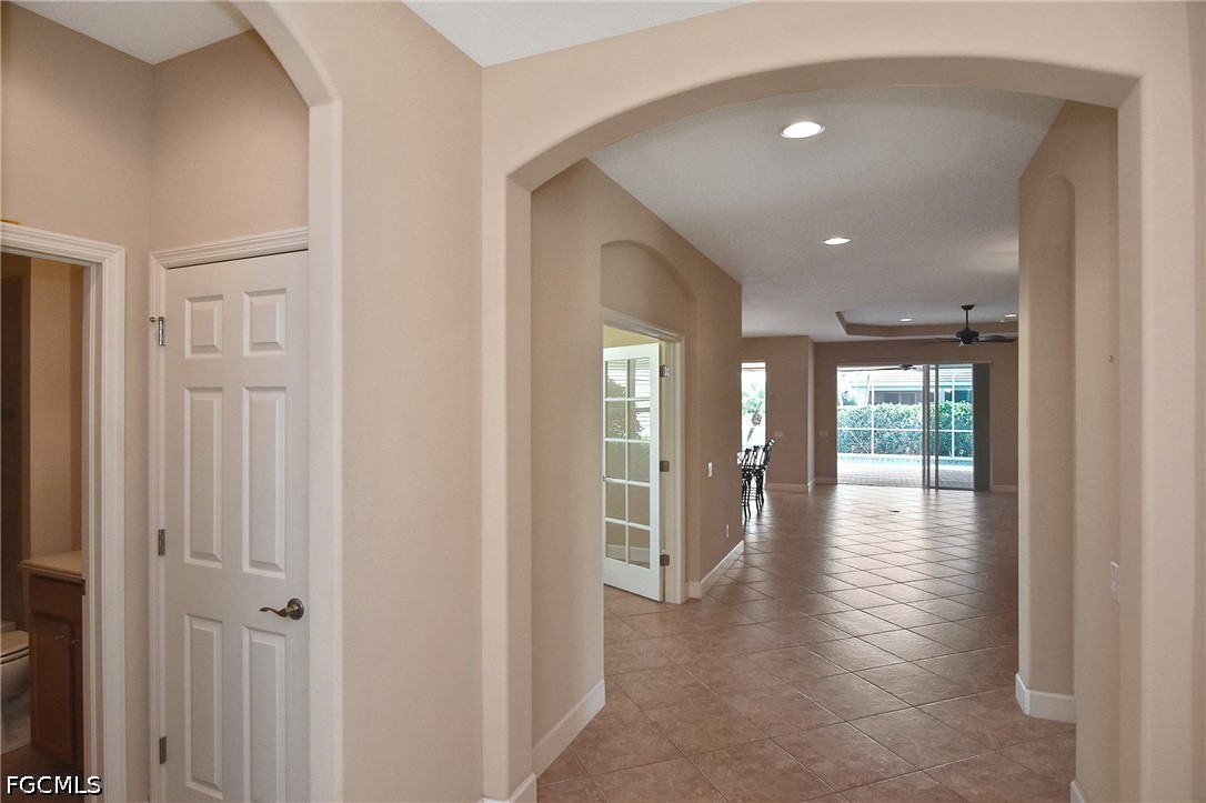2669 Lambay, Cape Coral, FL 33991