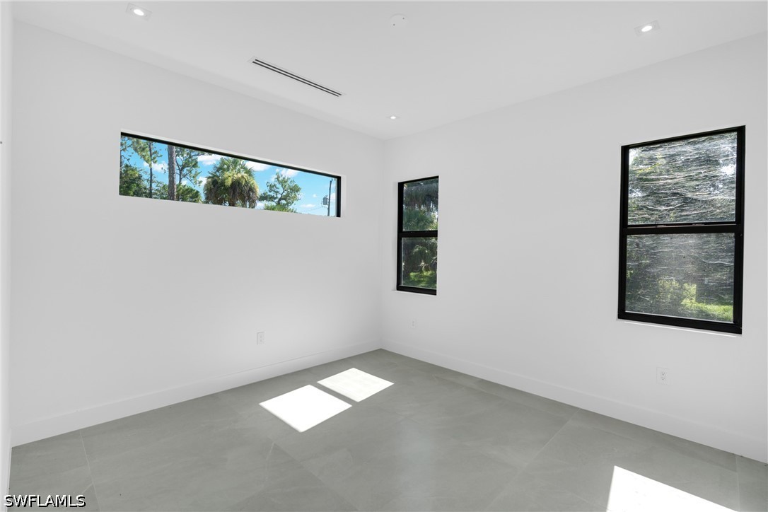 4070 24th, Naples, FL 34117