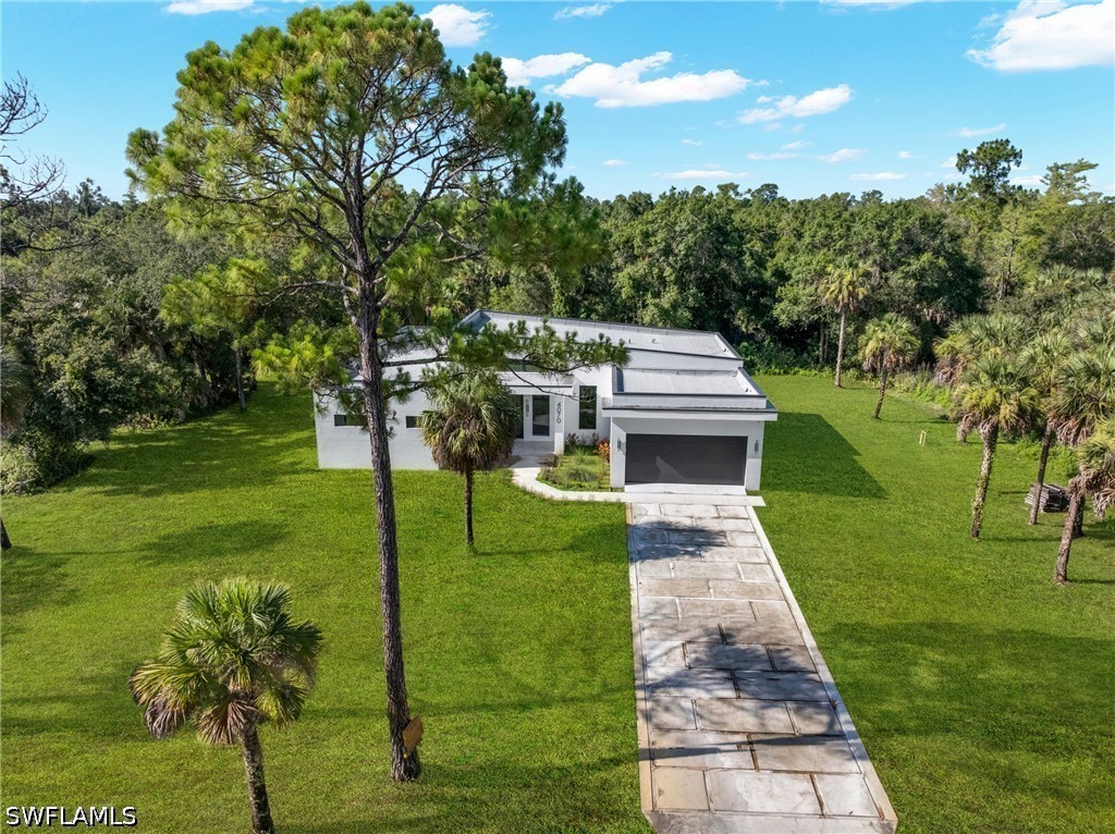 4070 24th, Naples, FL 34117