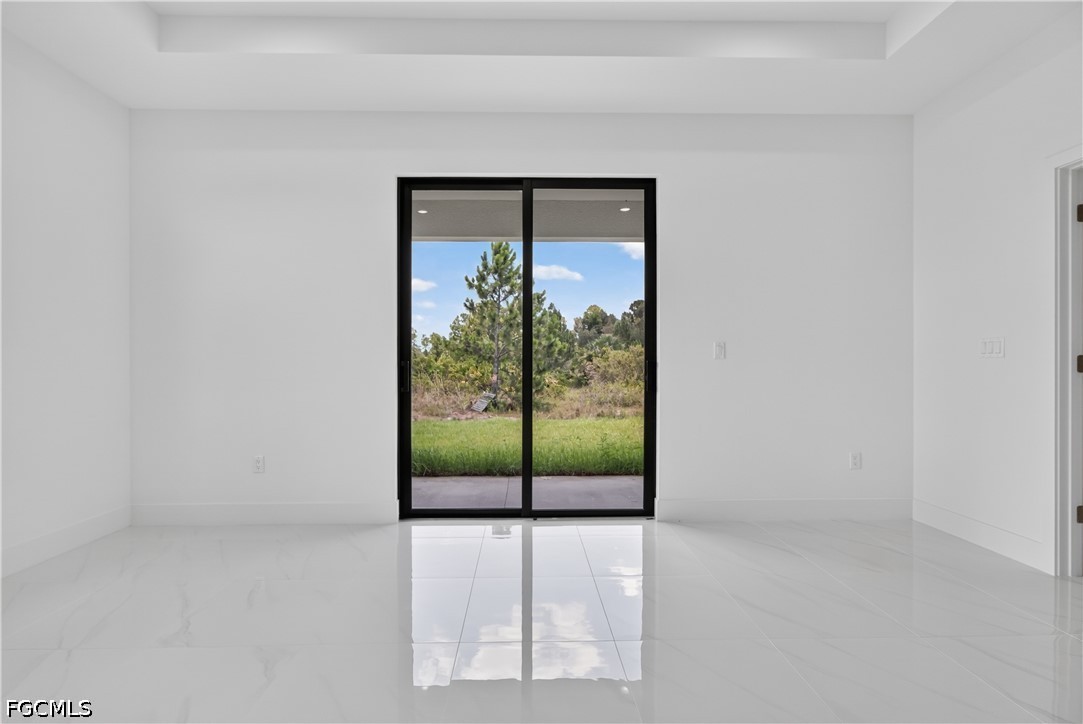 911 Panda, Lehigh Acres, FL 33974