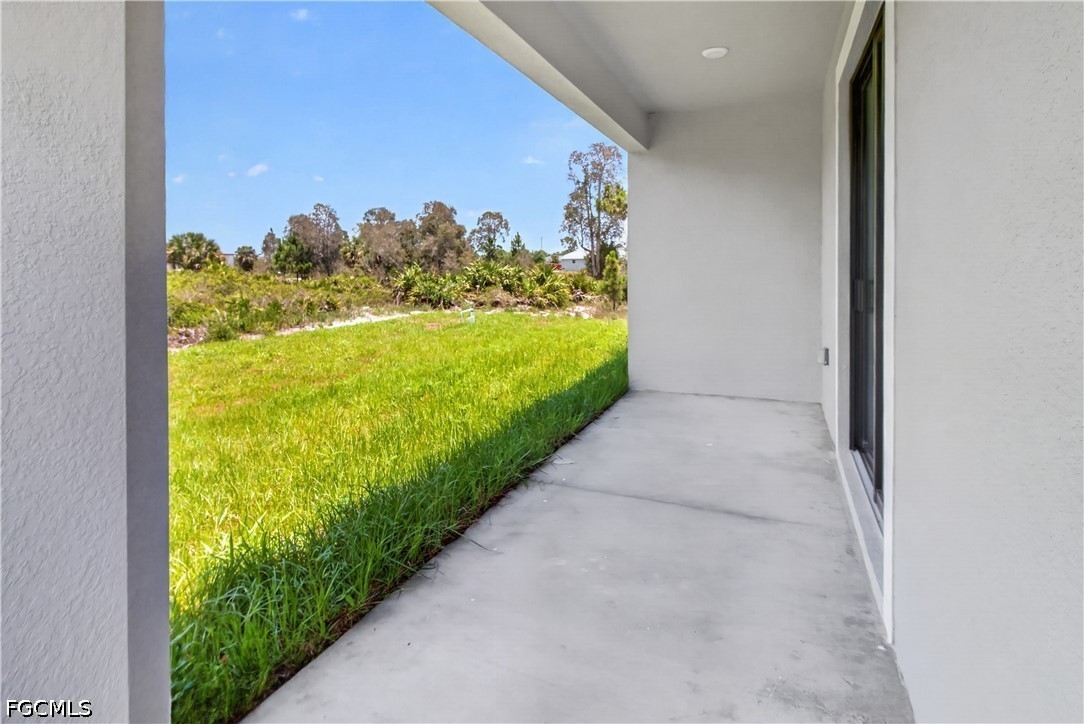 911 Panda, Lehigh Acres, FL 33974