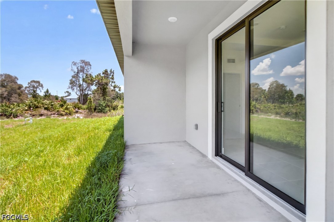 911 Panda, Lehigh Acres, FL 33974