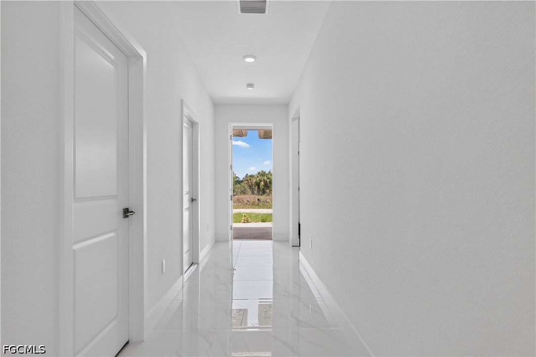 911 Panda, Lehigh Acres, FL 33974