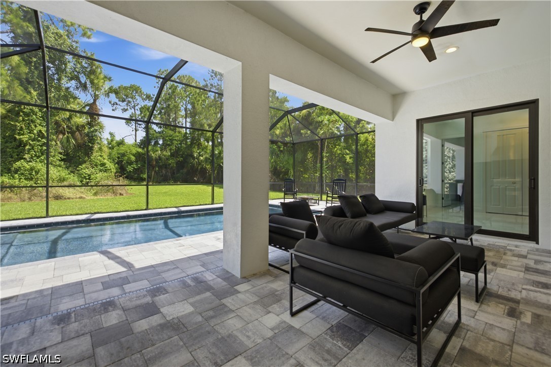 829 16th, Naples, FL 34117