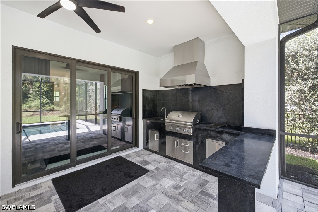 829 16th, Naples, FL 34117