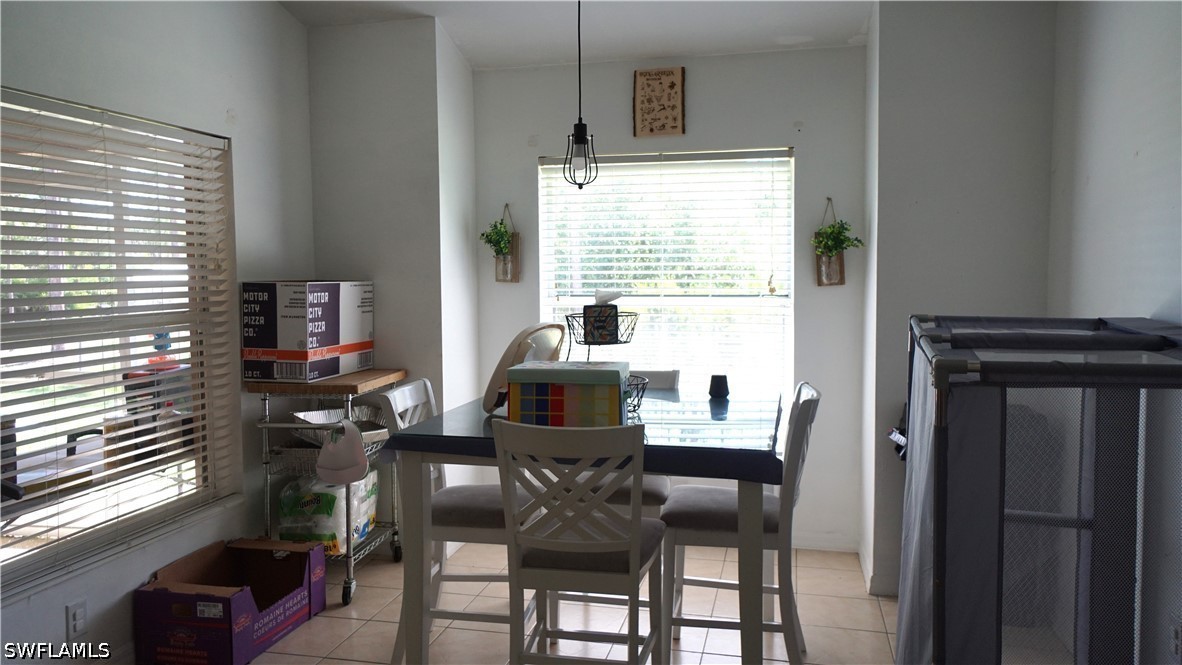 DiningArea