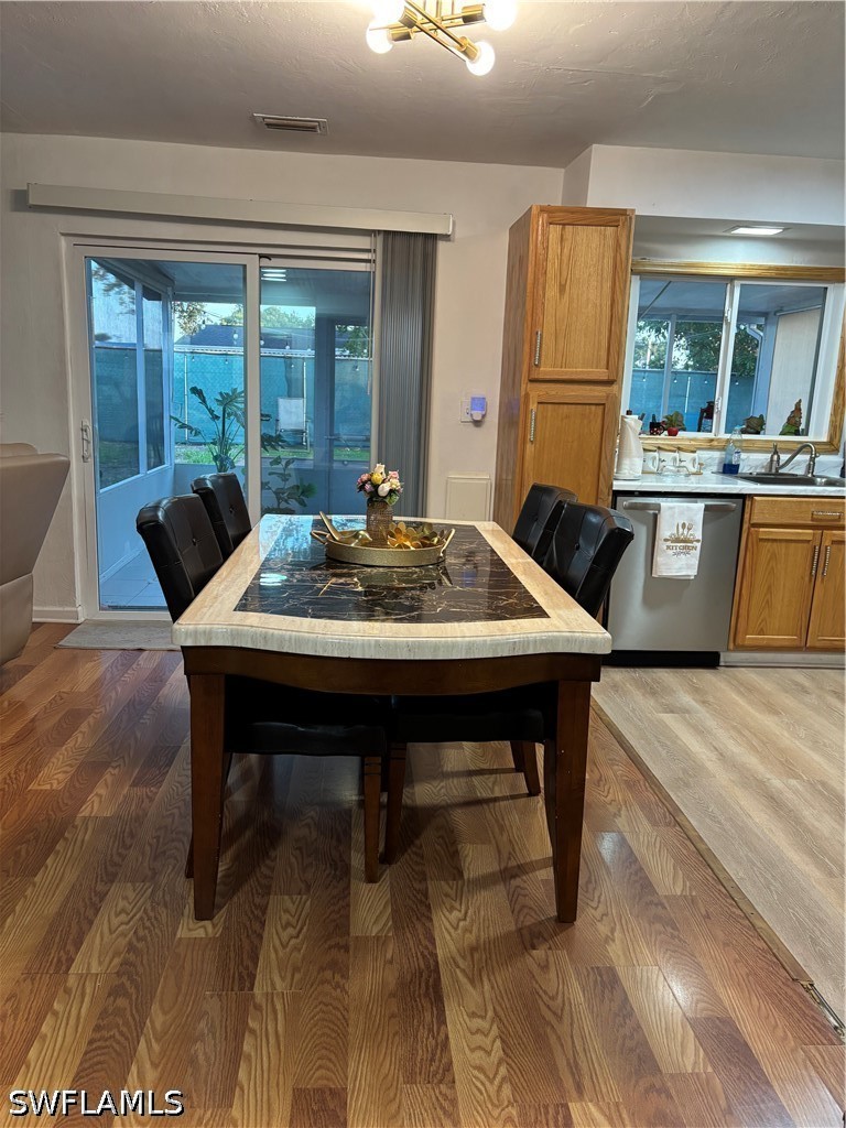 DiningArea