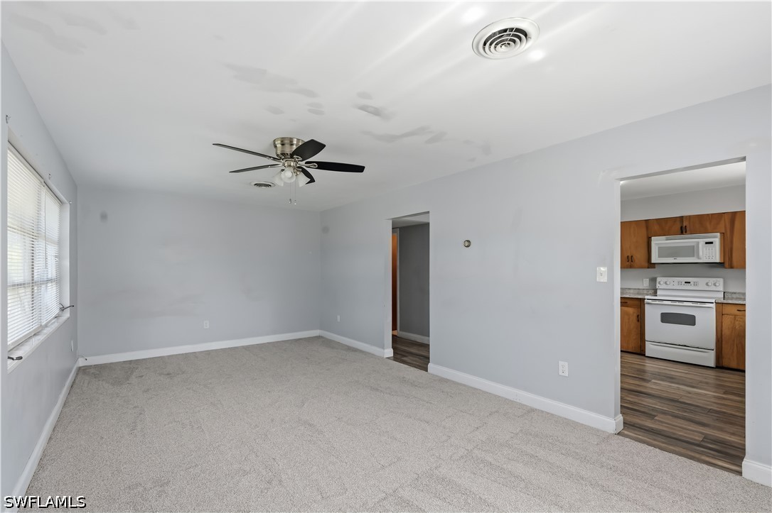 4220 Deleon, Fort Myers, FL 33901
