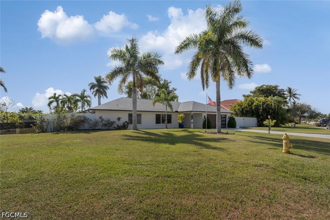 1026 Town And River, Fort Myers, FL 33919