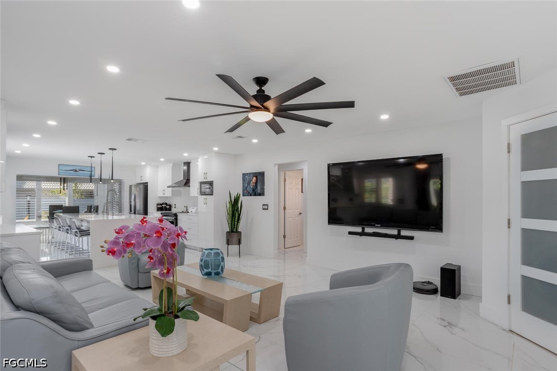 LivingRoom