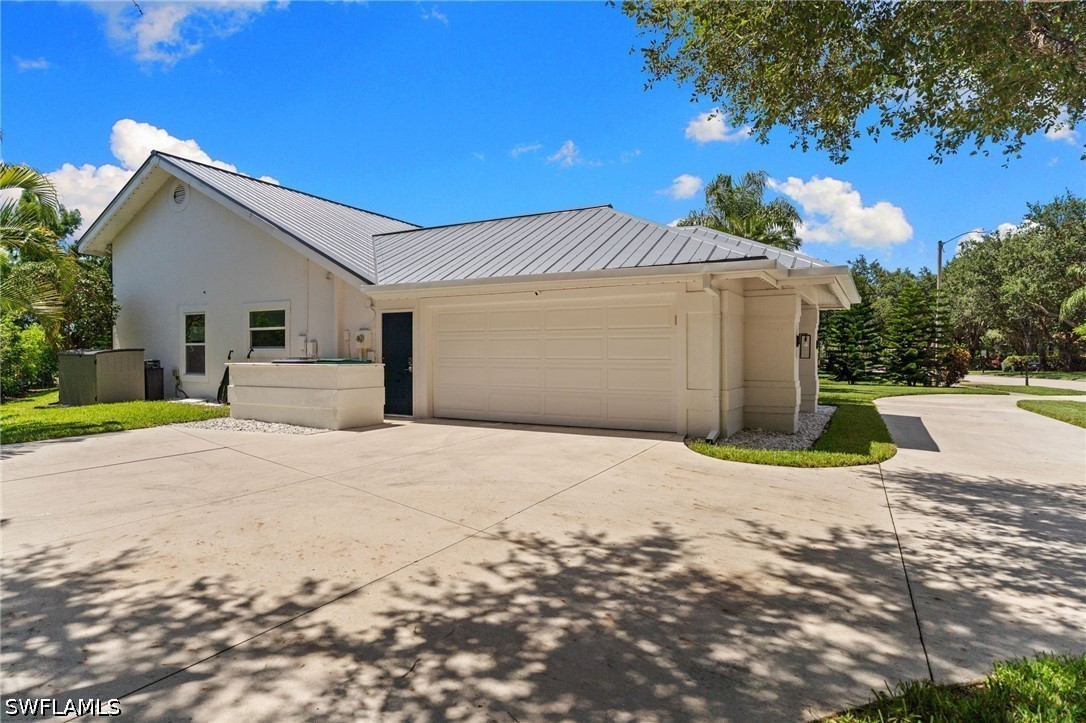 245 Monterey, Naples, FL 34119