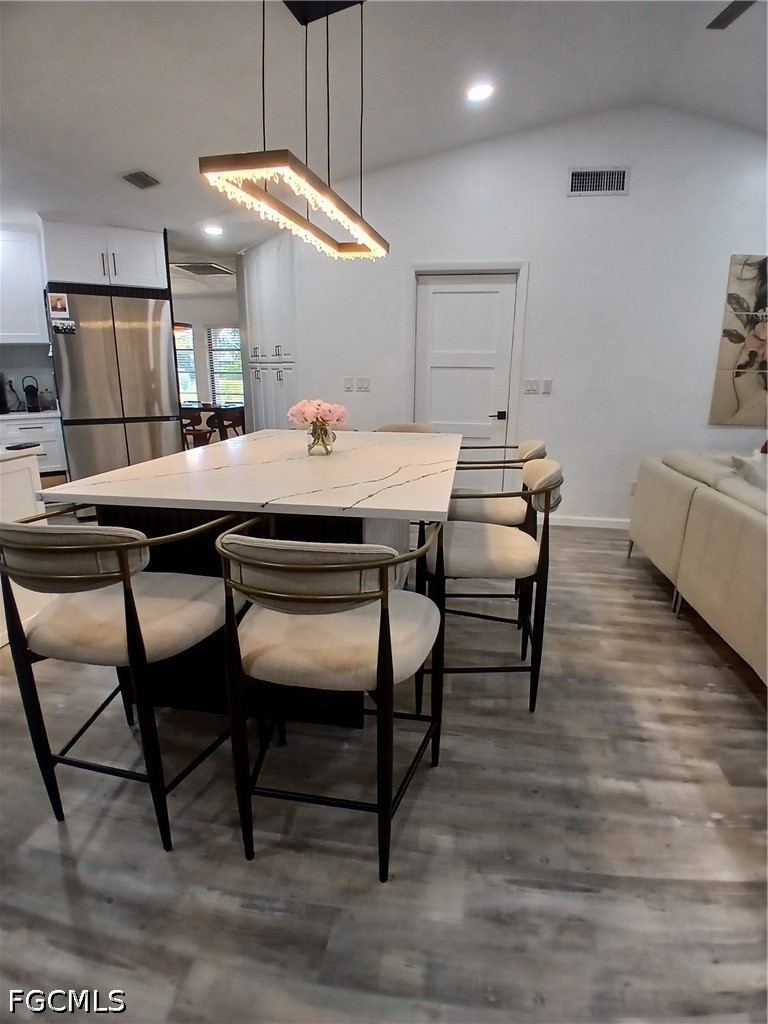 DiningArea