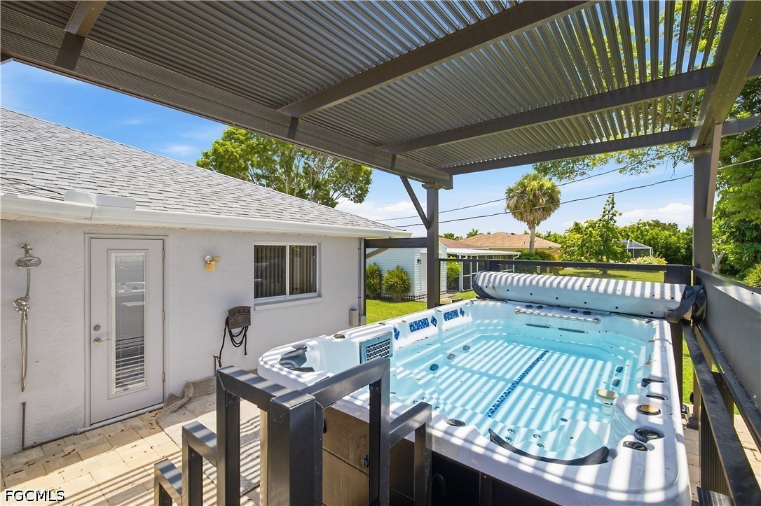 430 44th, Cape Coral, FL 33914