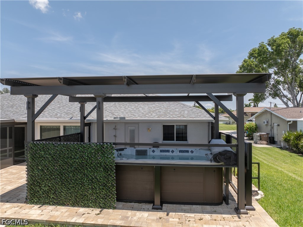 430 44th, Cape Coral, FL 33914