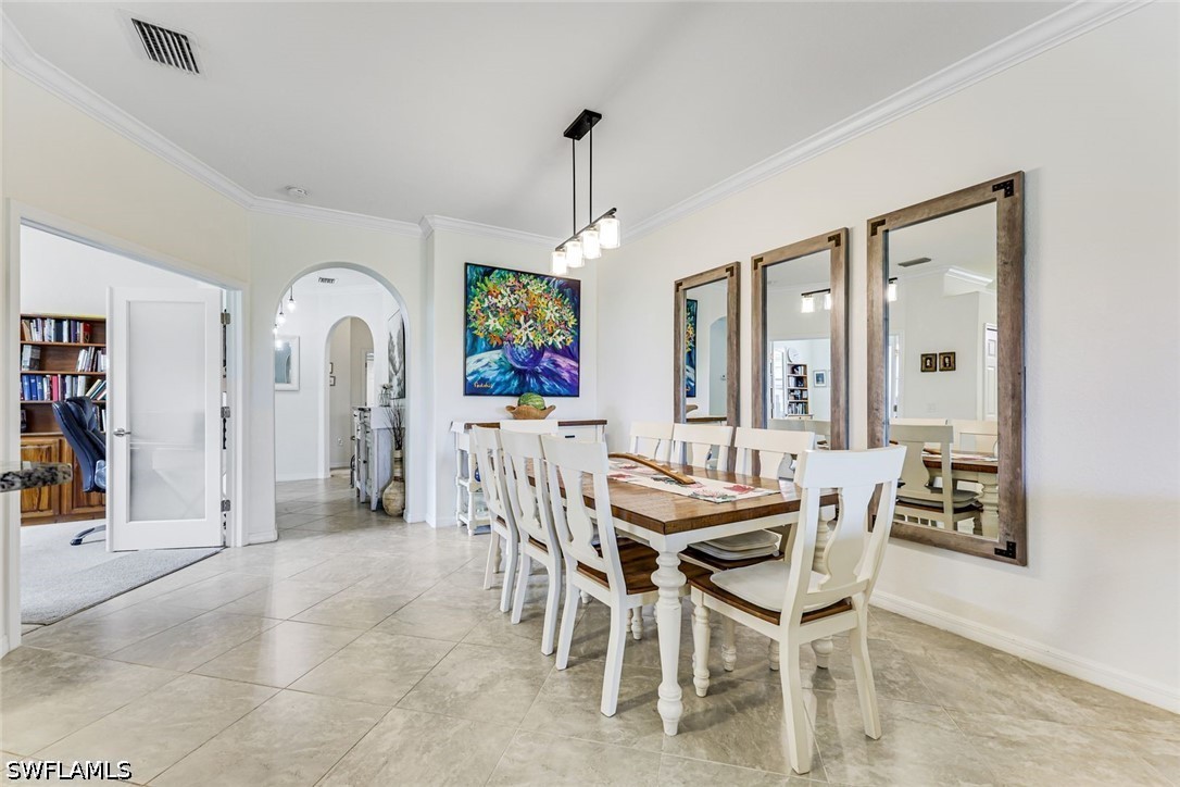 DiningArea