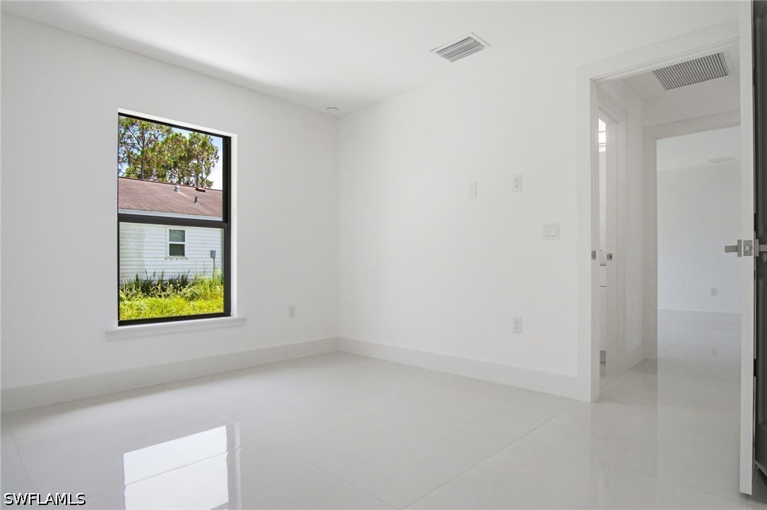 739 Fullerton, Lehigh Acres, FL 33974