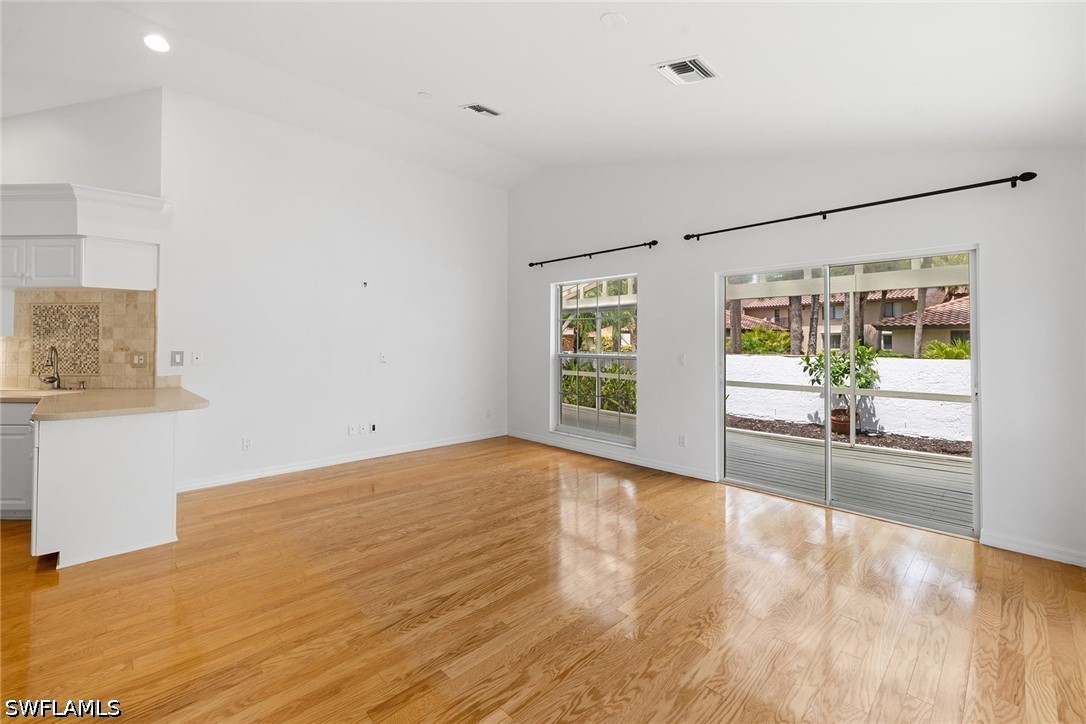 3157 Carriage, Naples, FL 34105
