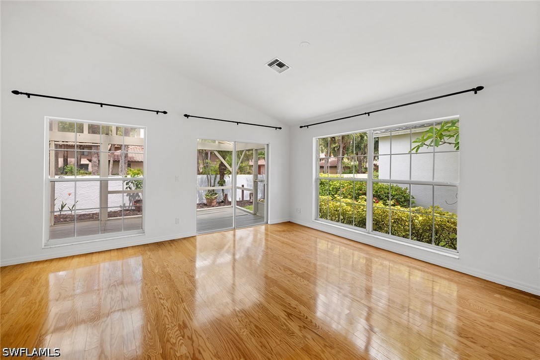 3157 Carriage, Naples, FL 34105