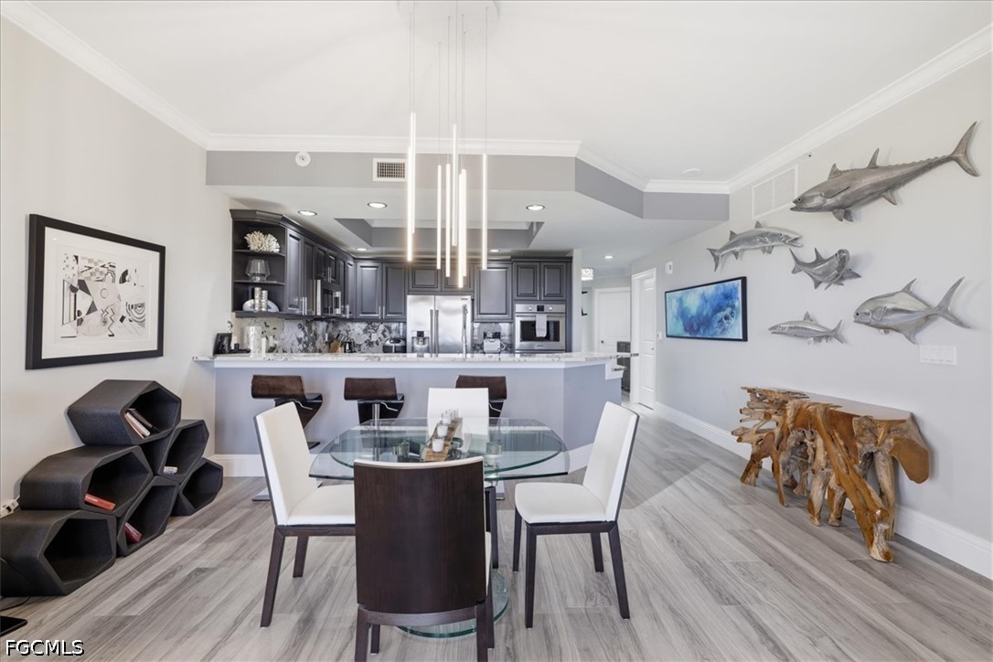 DiningArea