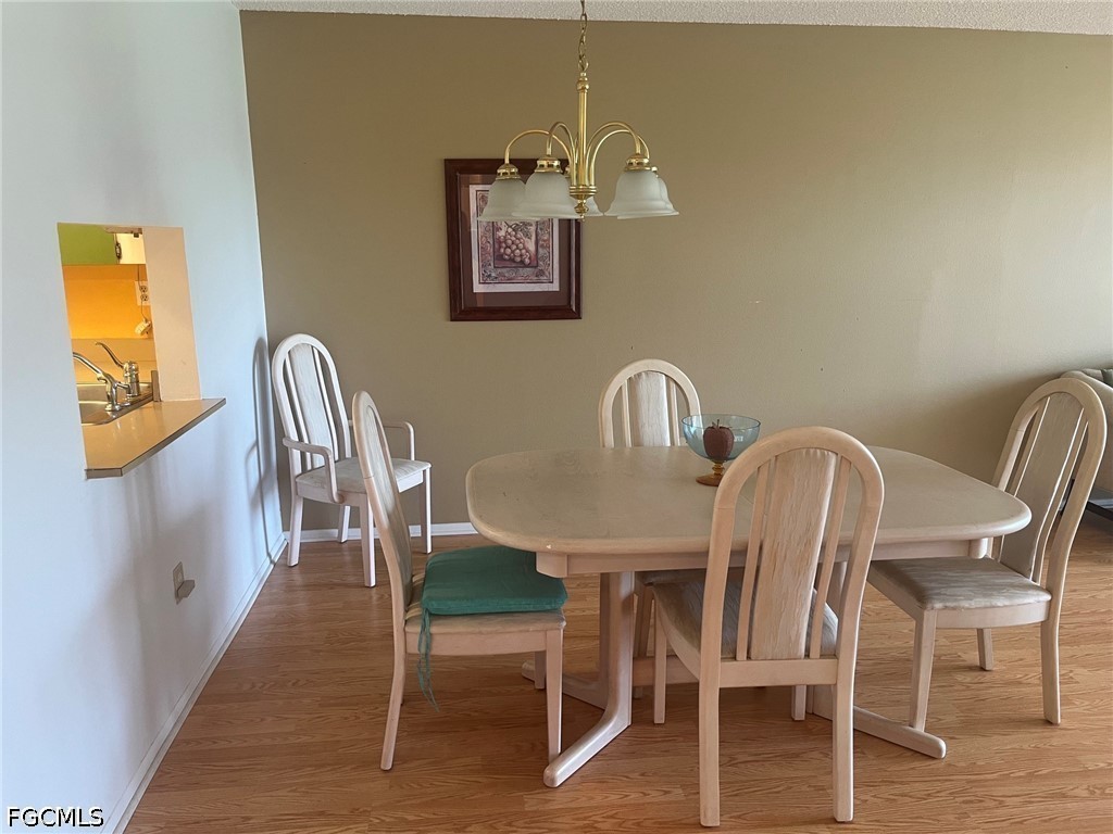 DiningArea