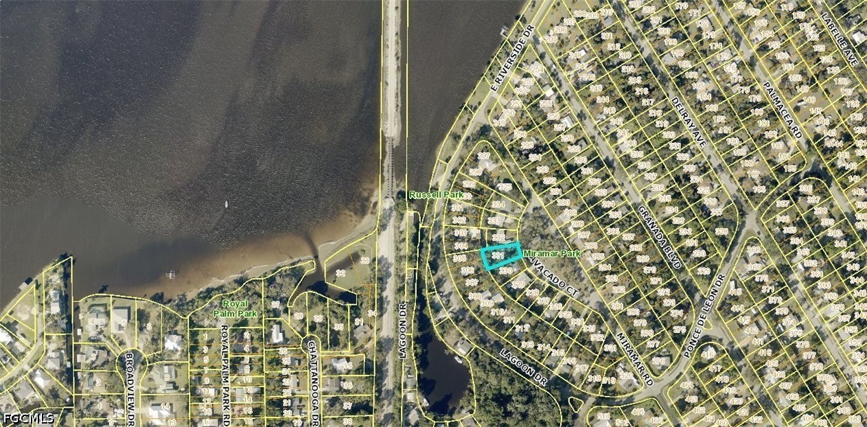 221 Avacado, Fort Myers, FL 33905