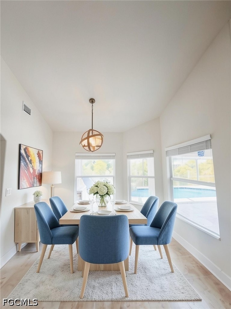 DiningArea