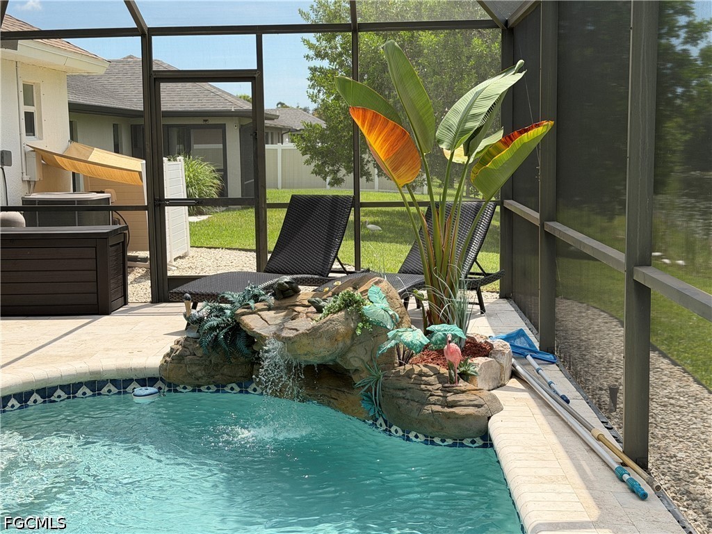 921 5th, Cape Coral, FL 33991