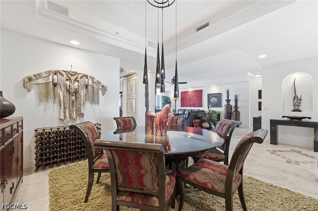 DiningArea