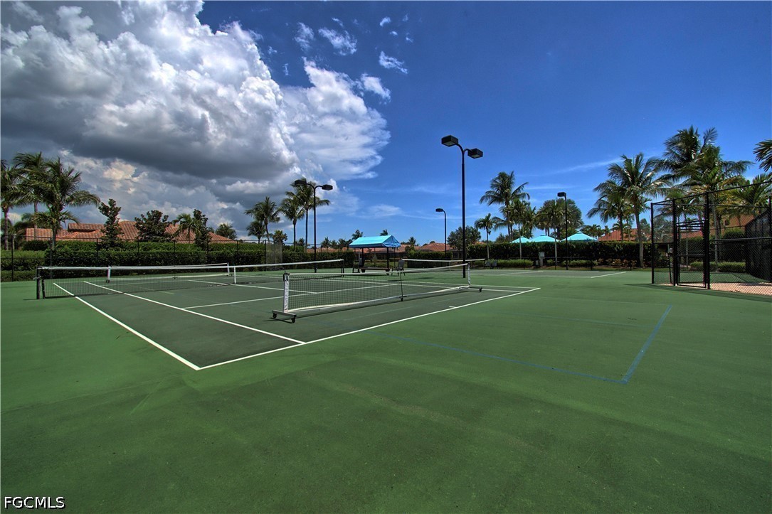 TennisCourt