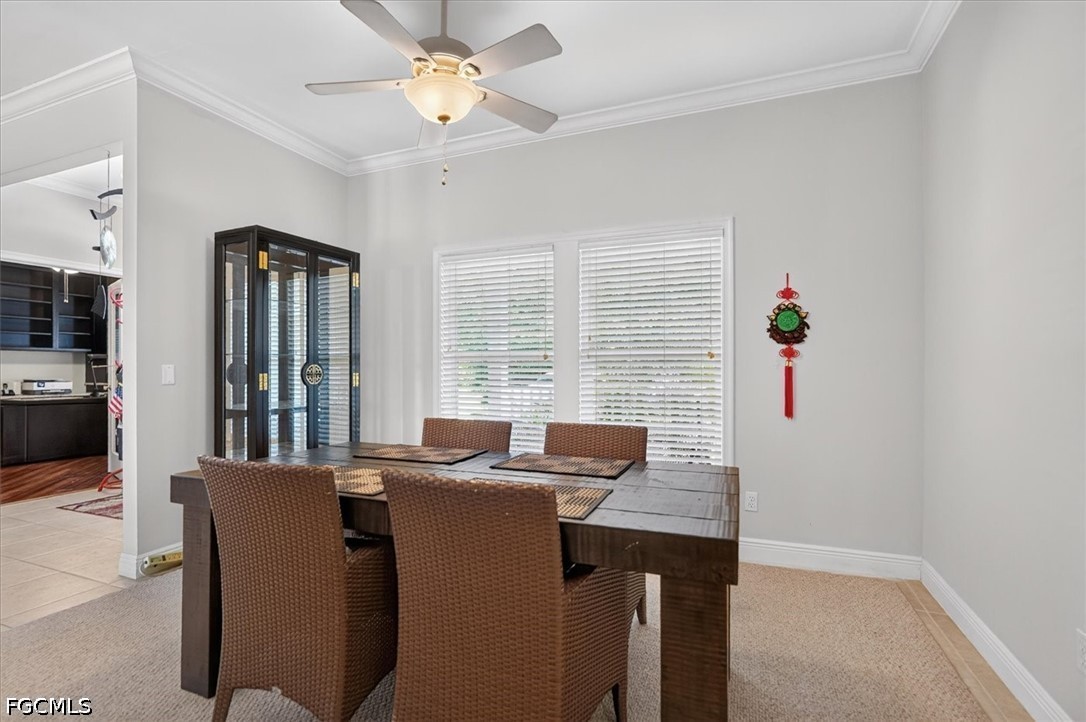 DiningRoom